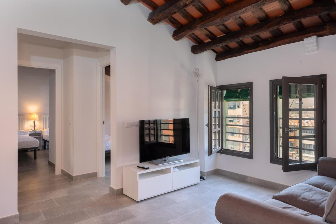 Апартаменты Flalteli Rambla 5 4-1 Жирона Экстерьер фото